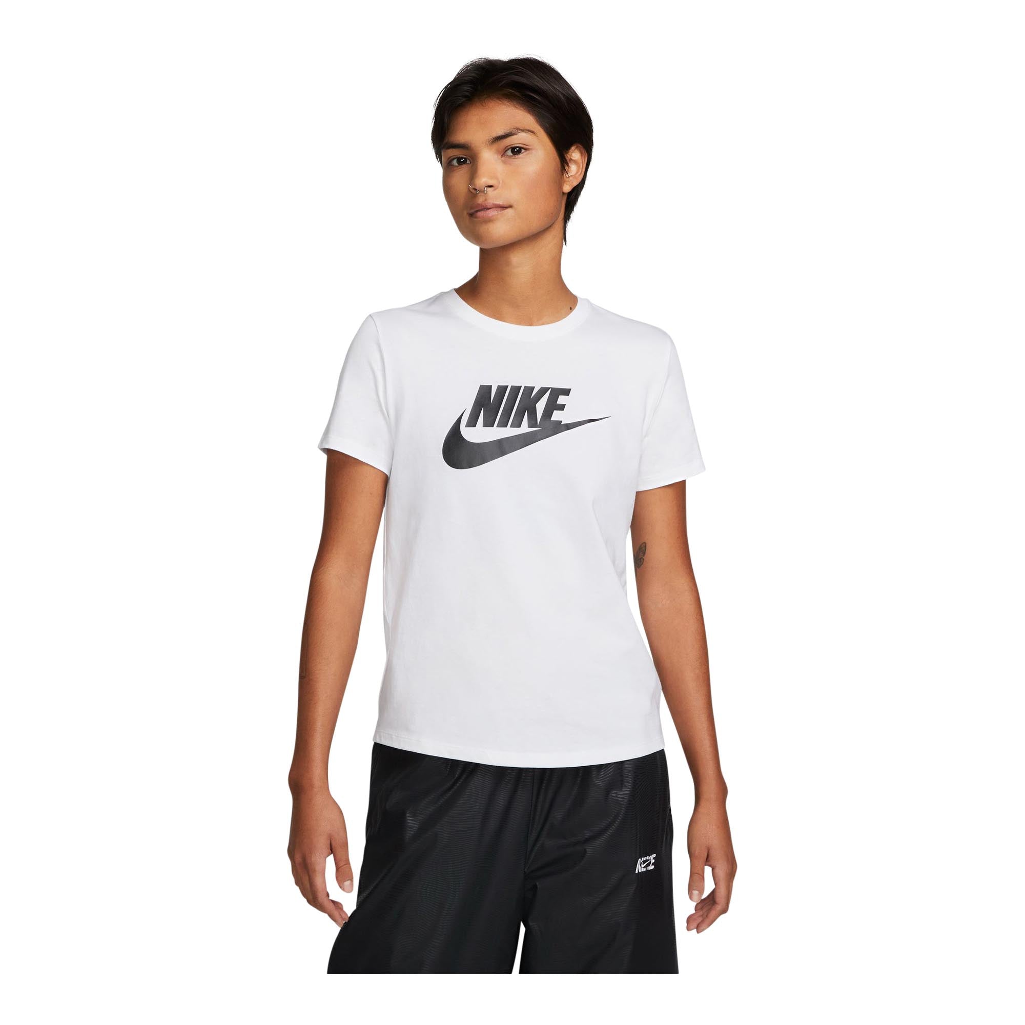 Nike Sportswear Essentials Women's Logo T-Shirt - NIKE