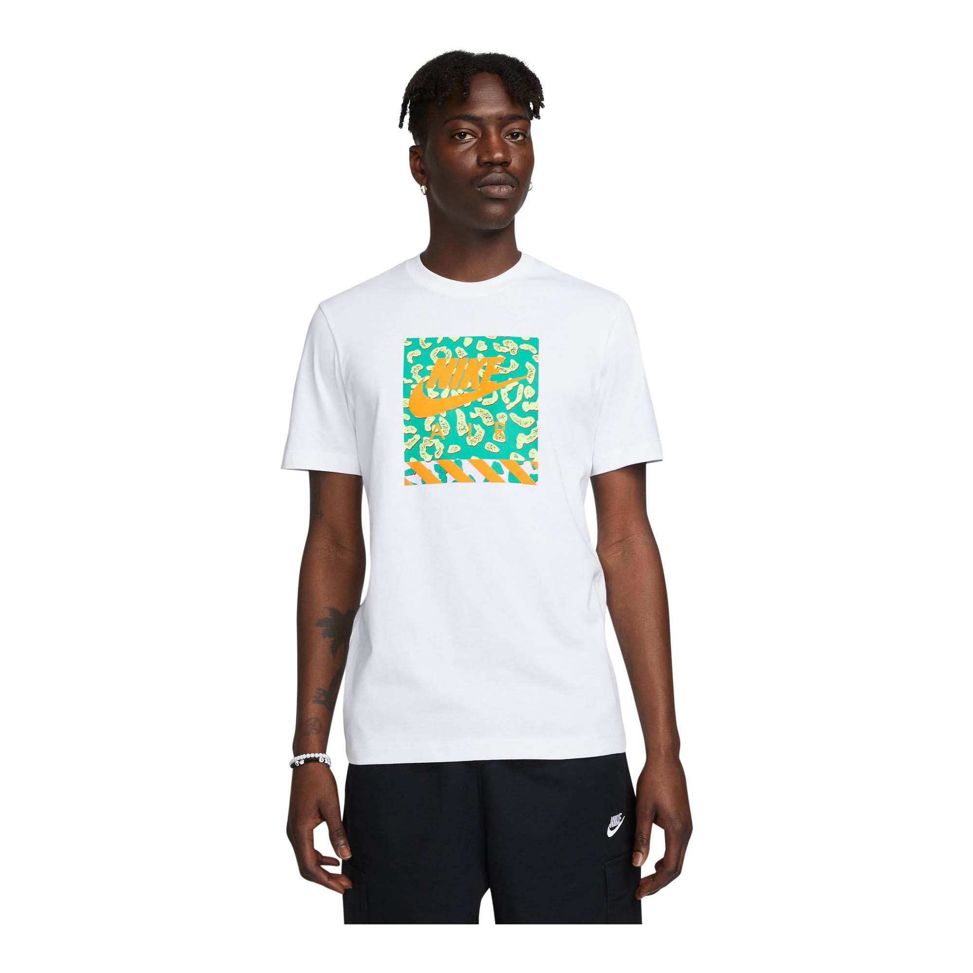 Nike Sportswear 	Men's T-Shirt - Men's Streetwear Outfits and hoodies