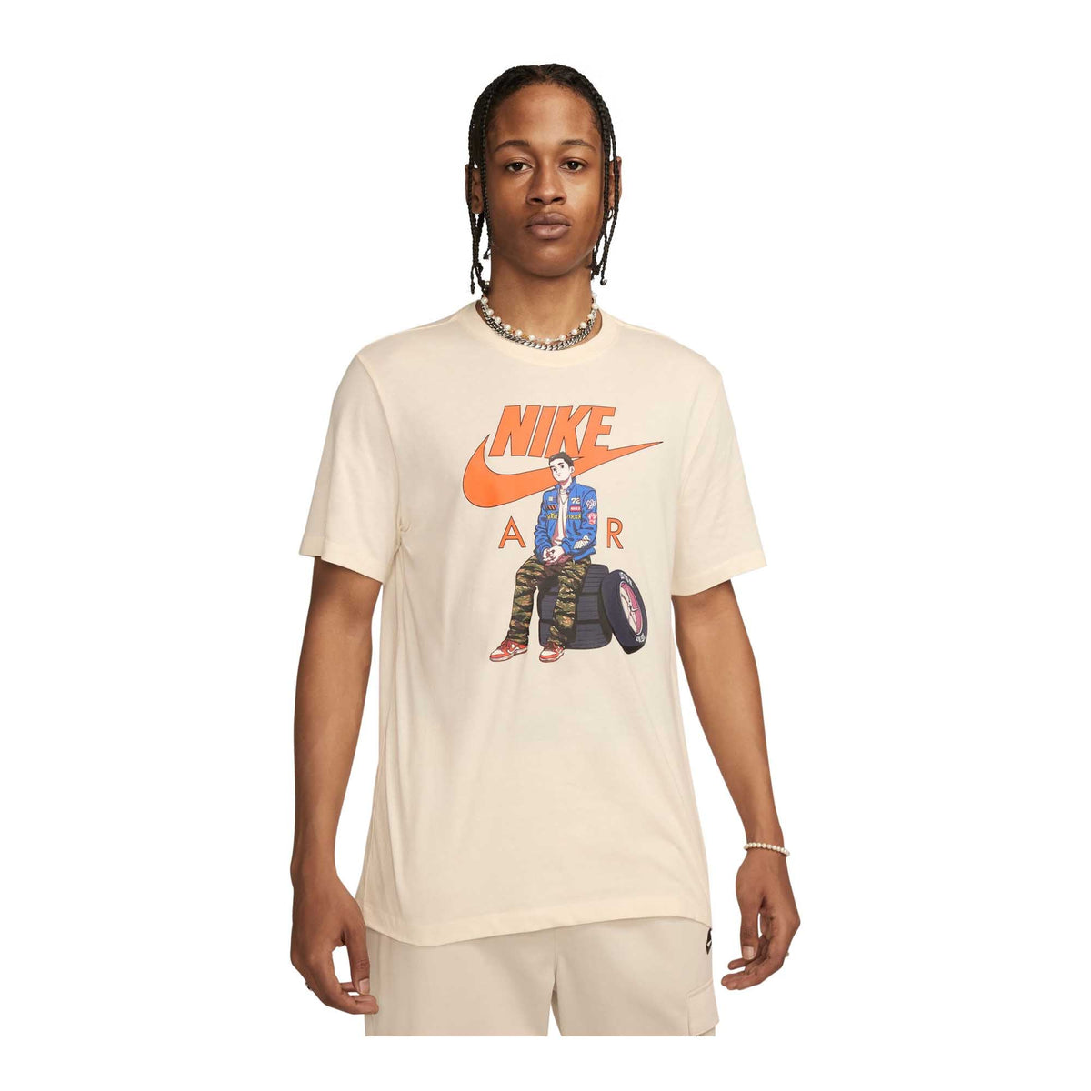 Nike Sportswear Men's Short-Sleeve T-Shirt.