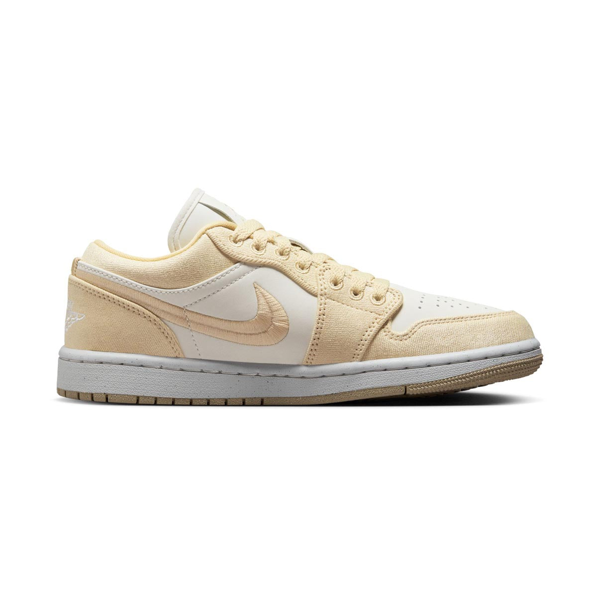 Air Jordan 1 Low SE Women's Shoes - 