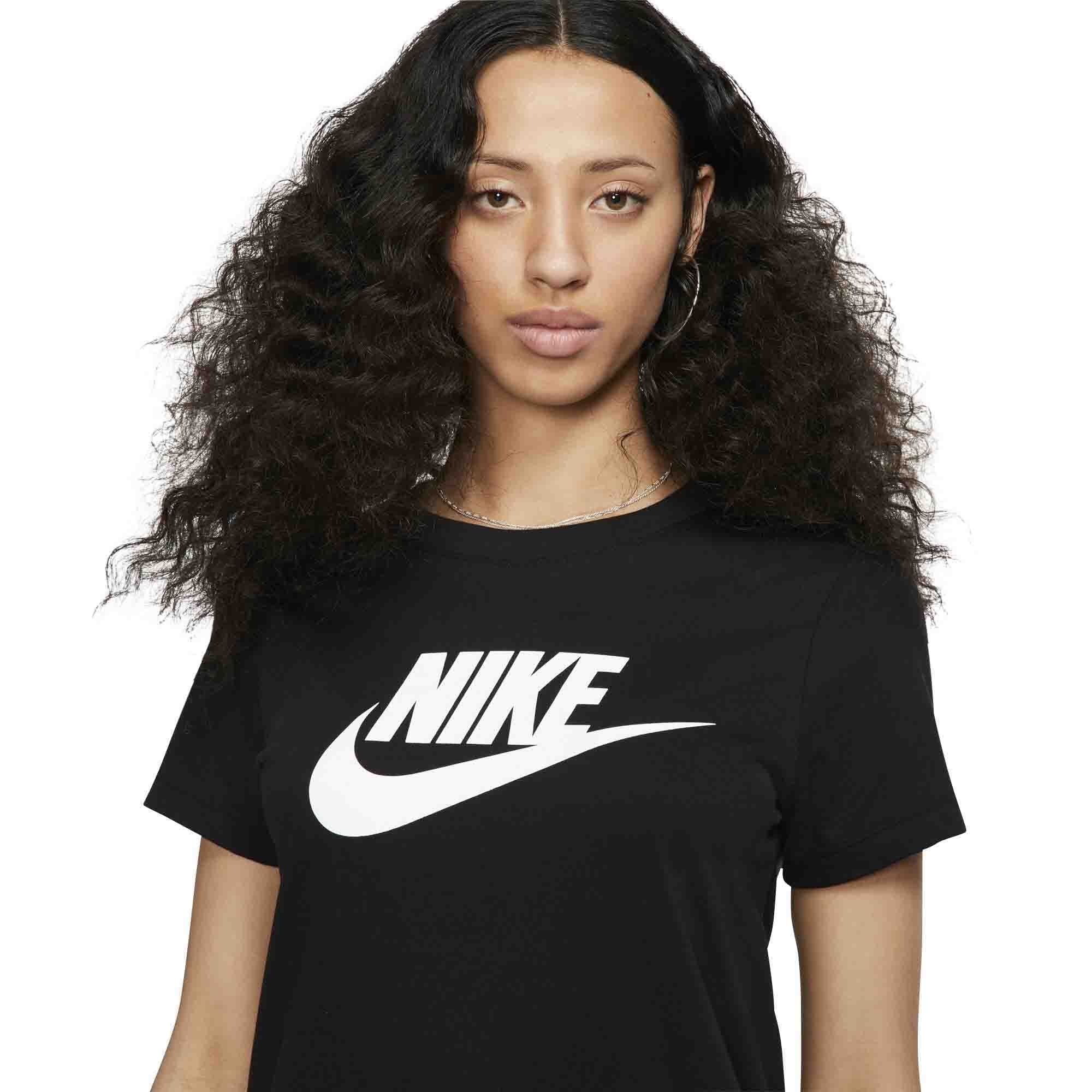 Nike Sportswear Essential - T-Shirts