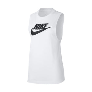 Nike Sportswear Essential