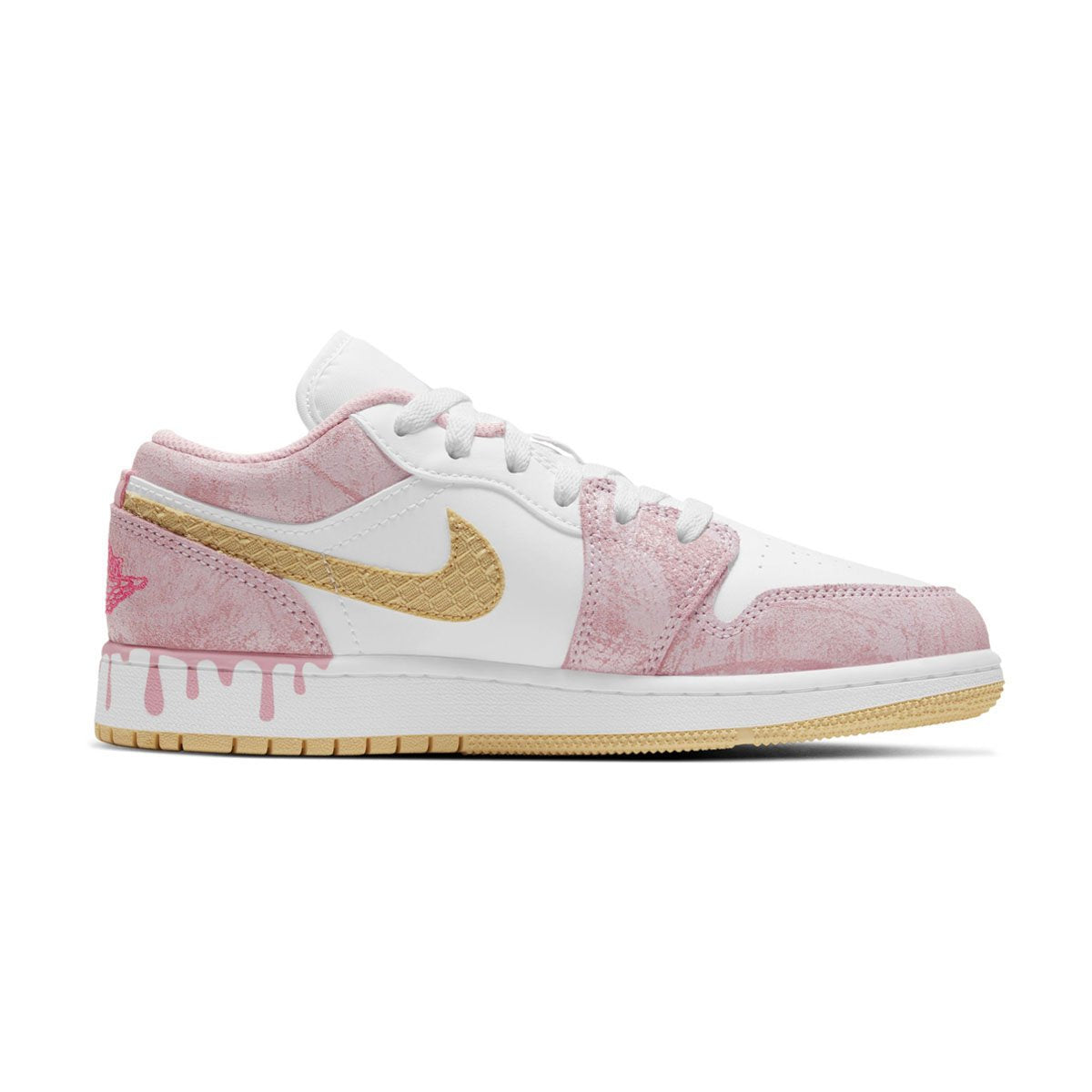 Air Jordan 1 Low SE Big Kids' Shoe - 