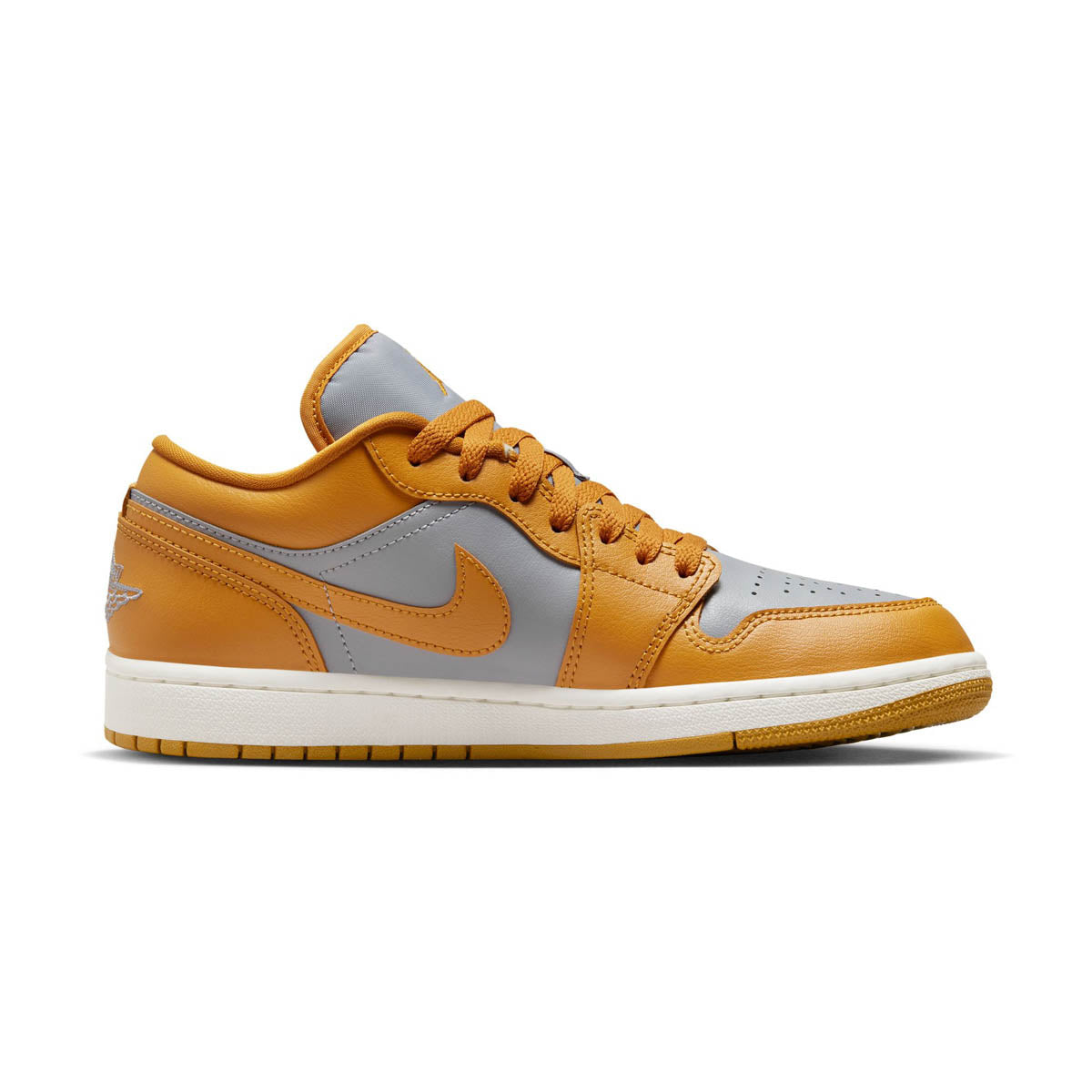 Air Jordan 1 Low Women's Shoe - 