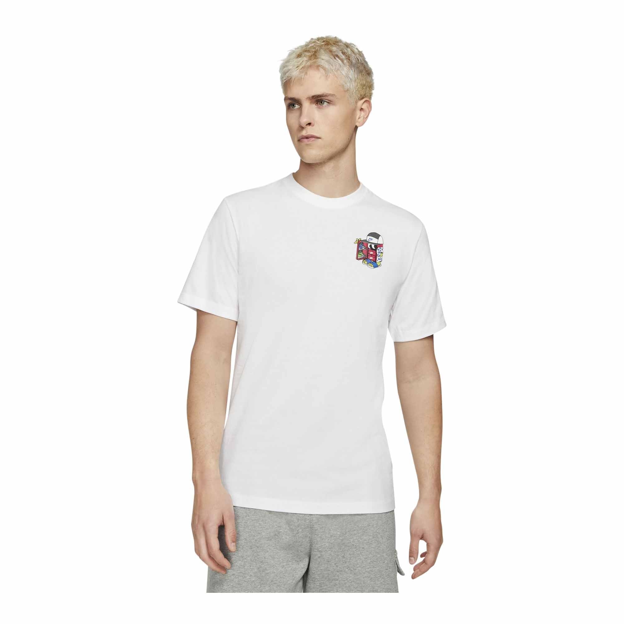 Nike Sportswear Men's T-Shirt - T-Shirts