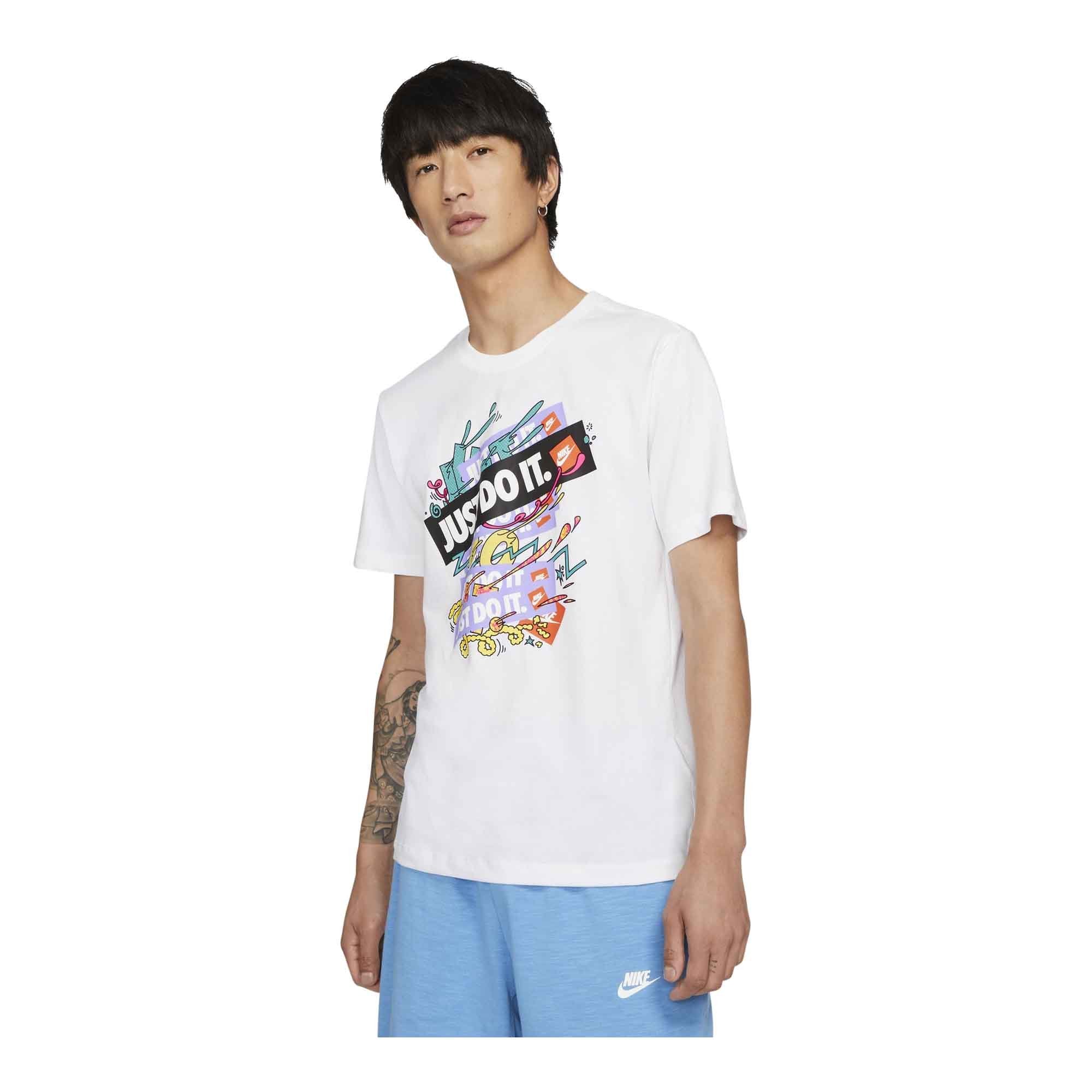 Nike Sportswear Men's T-Shirt - T-Shirts