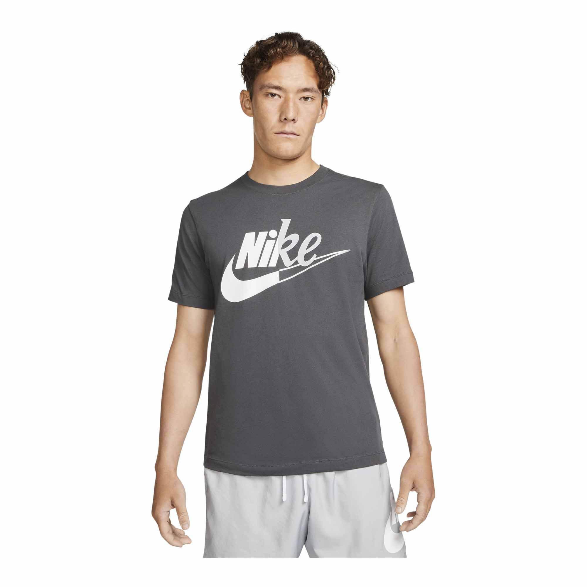 Nike Sportswear - T-Shirts