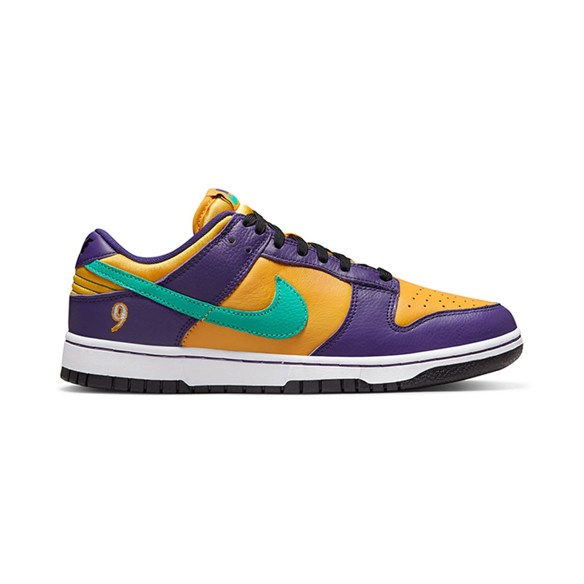 Nike Dunk Low x Lisa Leslie Women's Shoes - 