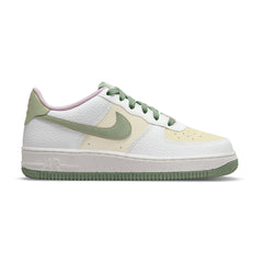 Nike Air Force 1 LV8 Big Kids' Shoes in White, Size: 7Y | DQ0360-100