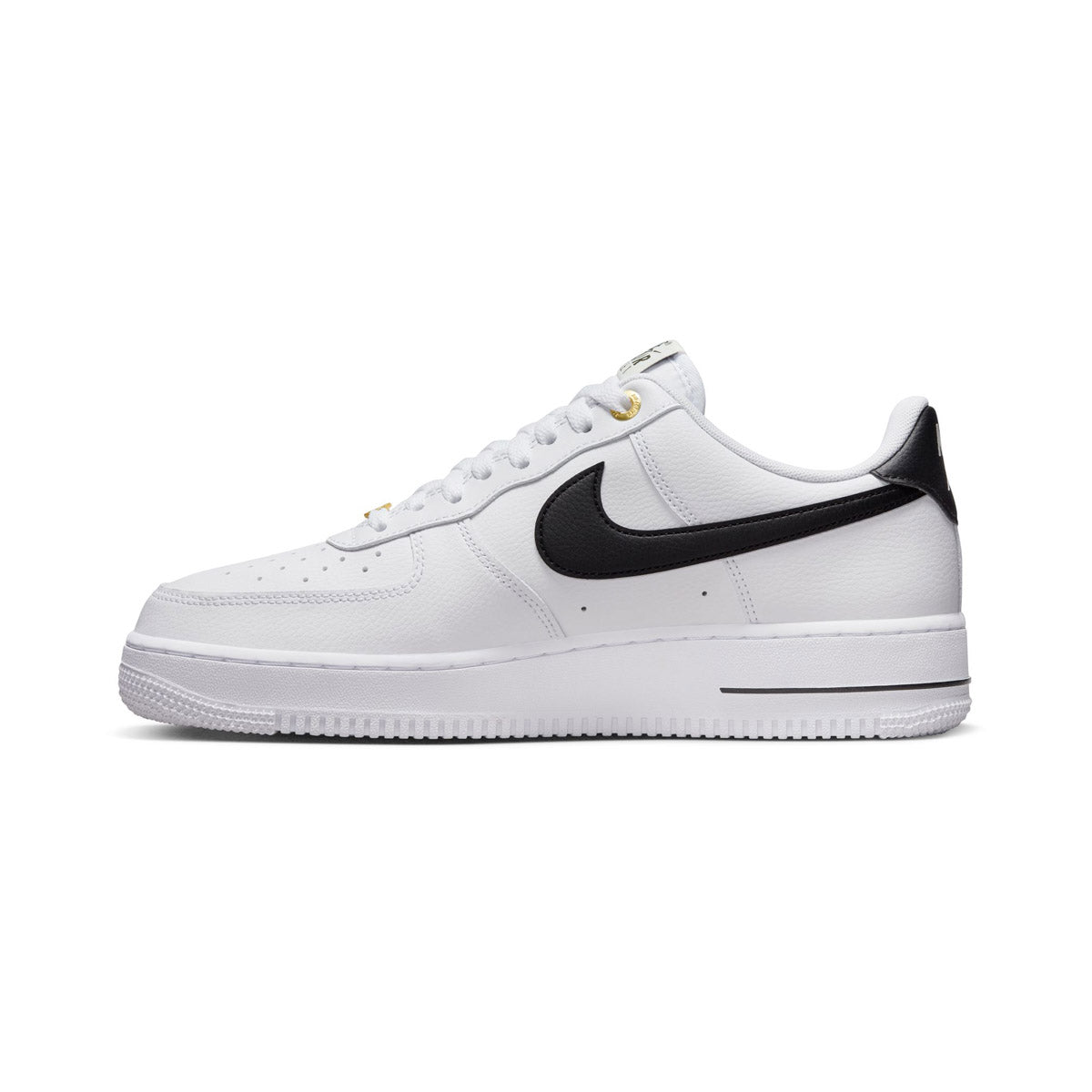 Nike Air Force 1 Low '07 LV8 40th Anniversary White Black, Men's Fashion,  Footwear, Casual Shoes on Carousell