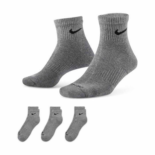 Nike Everyday Plus Cushioned Training Ankle Socks (3 Pairs)